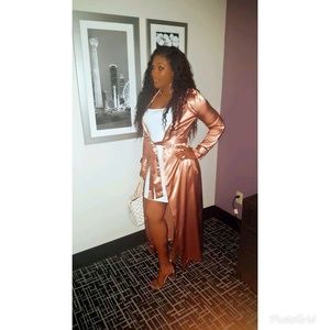 Meet your Posher, Camiel